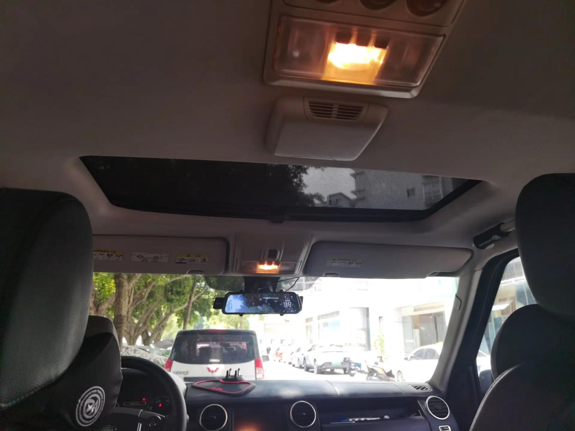 Land Rover Discovery 2011 3.0 SDV6 HSE Diesel Version — миниатюра 19