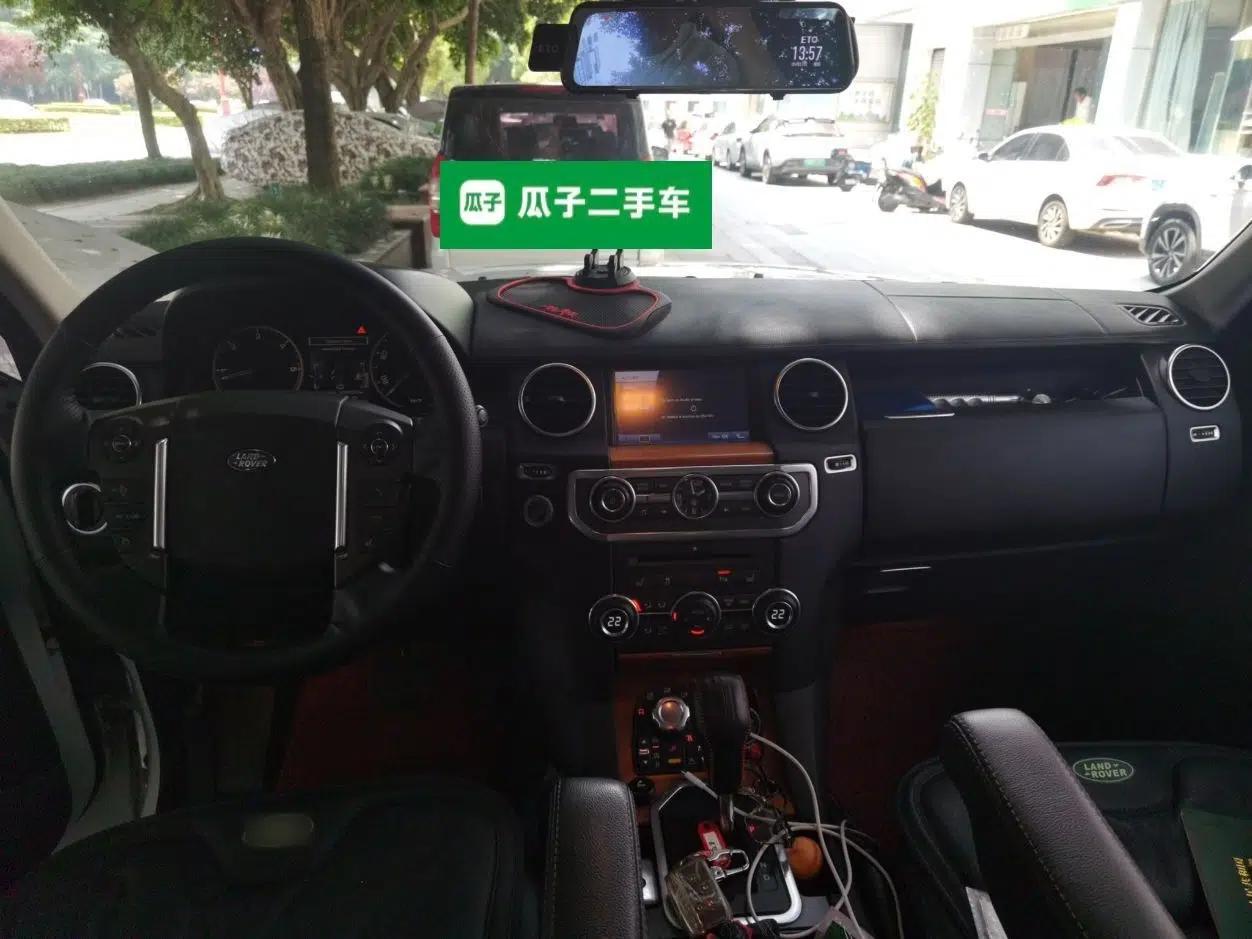 Land Rover Discovery 2011 3.0 SDV6 HSE Diesel Version — миниатюра 10