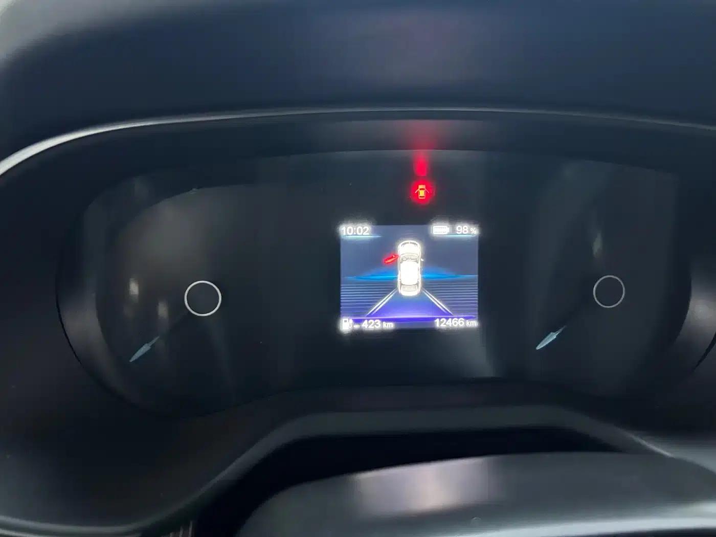 Hongqi E-QM5 2022 Model, 431km Charging Enjoyment Edition — миниатюра 6