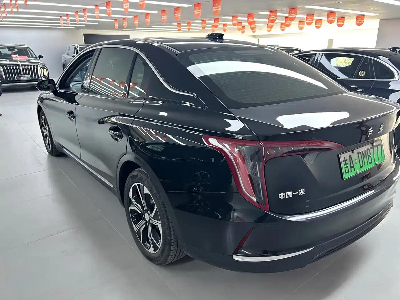 Hongqi E-QM5 2022 Model, 431km Charging Enjoyment Edition — миниатюра 7