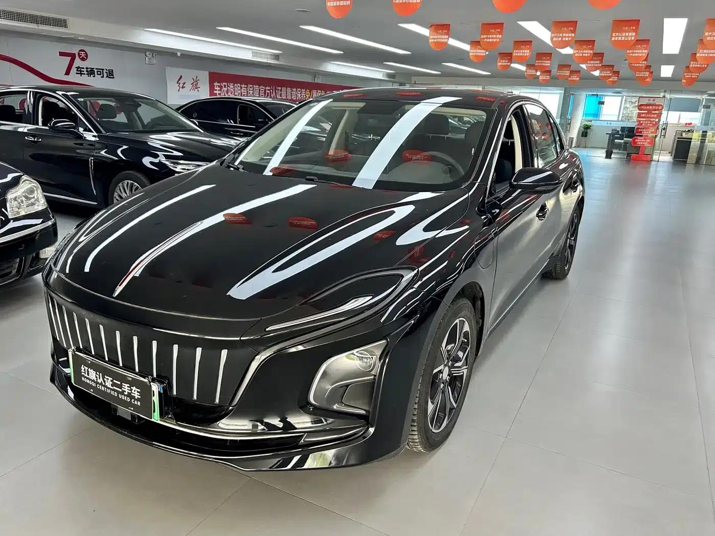 Hongqi E-QM5 2022 Model, 431km Charging Enjoyment Edition — миниатюра 1