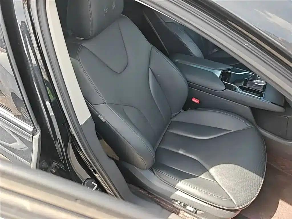 Hongqi E-QM5 2021 Charging Flagship Edition — миниатюра 25