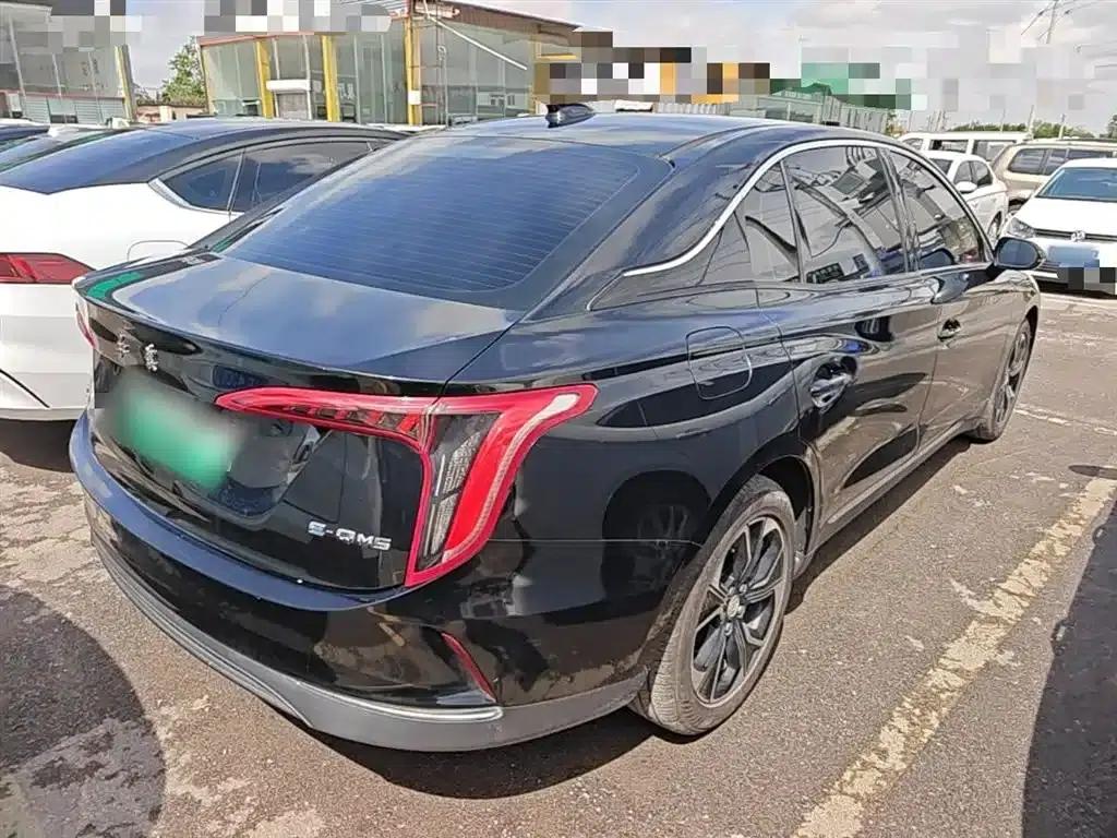 Hongqi E-QM5 2021 Charging Flagship Edition — миниатюра 7