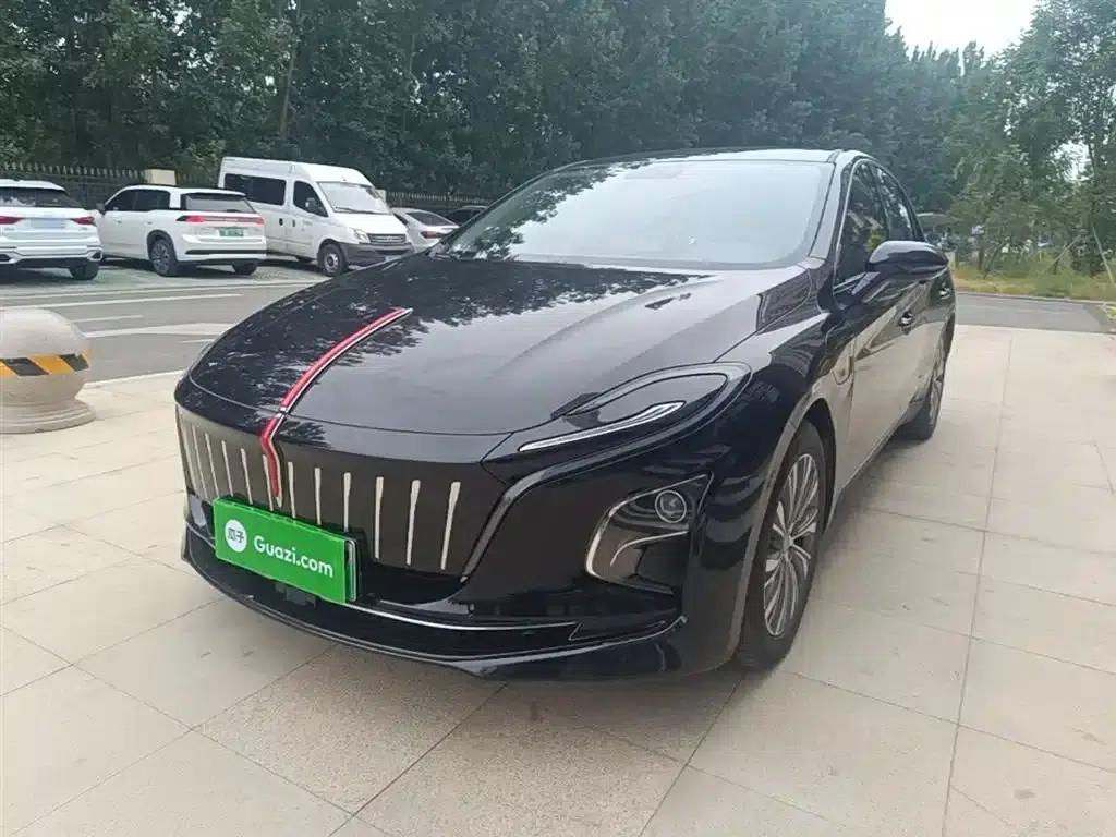 Hongqi E-QM5 2023 Model 620km PLUS — миниатюра 1
