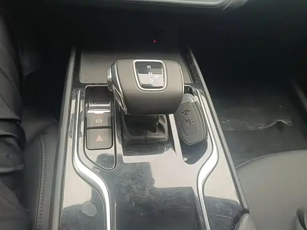 Hongqi E-QM5 2023 Model 620km PLUS — миниатюра 14