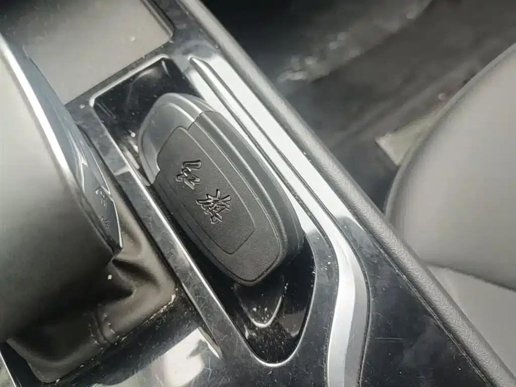 Hongqi E-QM5 2023 Model 620km PLUS — миниатюра 9