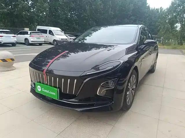 Hongqi E-QM5 2023 Model 620km PLUS