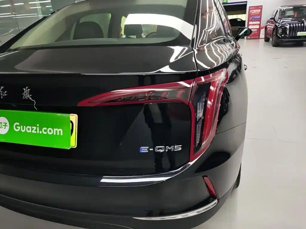 Hongqi E-QM5 2021 Charging Flagship Edition — миниатюра 8
