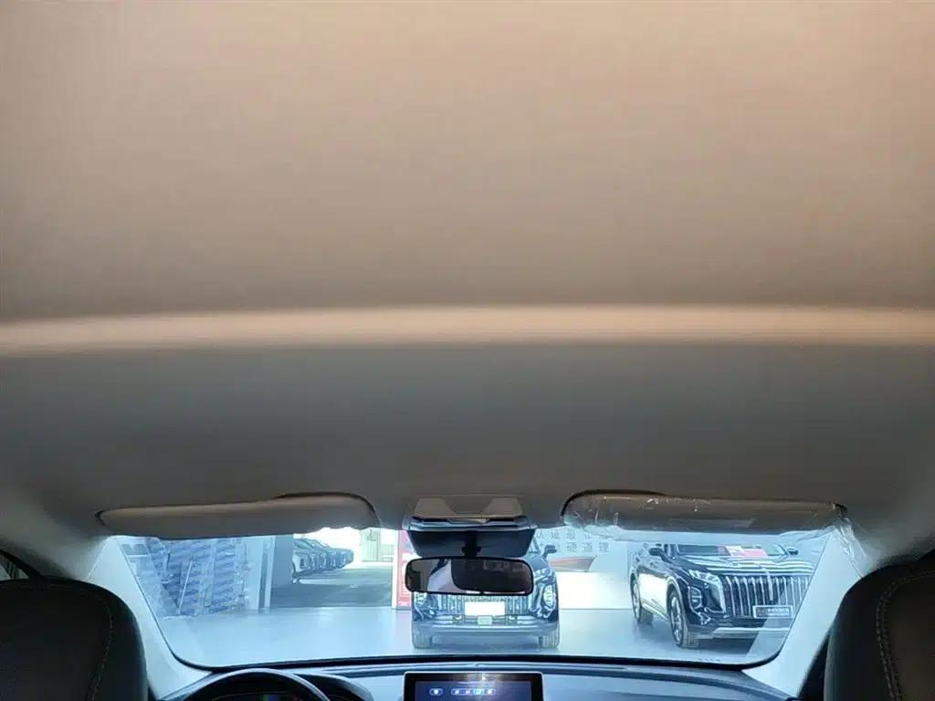 Hongqi E-QM5 2023 Facelift Basic Travel Edition — миниатюра 18