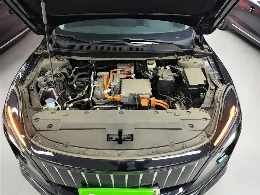 Hongqi E-QM5 2023 Facelift Basic Travel Edition — миниатюра 20