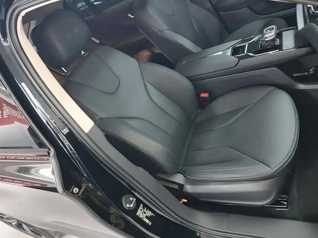 Hongqi E-QM5 2023 Facelift Basic Travel Edition — миниатюра 25