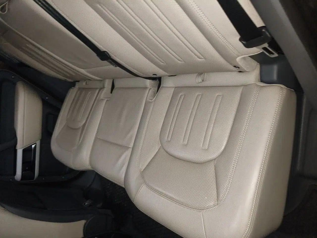 Land Rover Defender 2020 110 P400 HSE — миниатюра 18