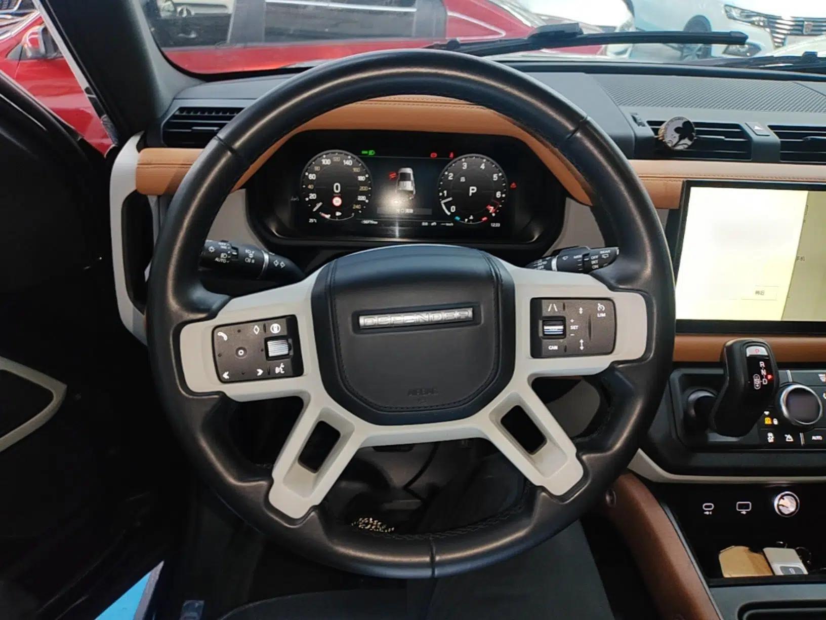 Land Rover Defender 2024 110 3.0T P400 X-DYNAMIC HSE — миниатюра 14