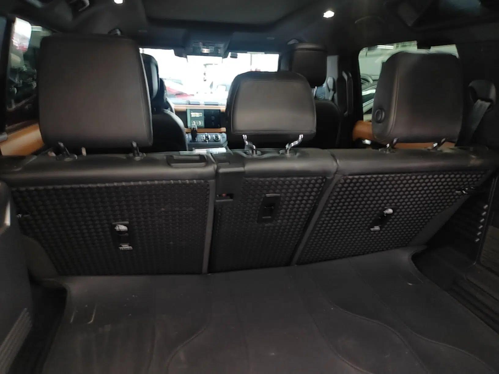 Land Rover Defender 2024 110 3.0T P400 X-DYNAMIC HSE — миниатюра 22
