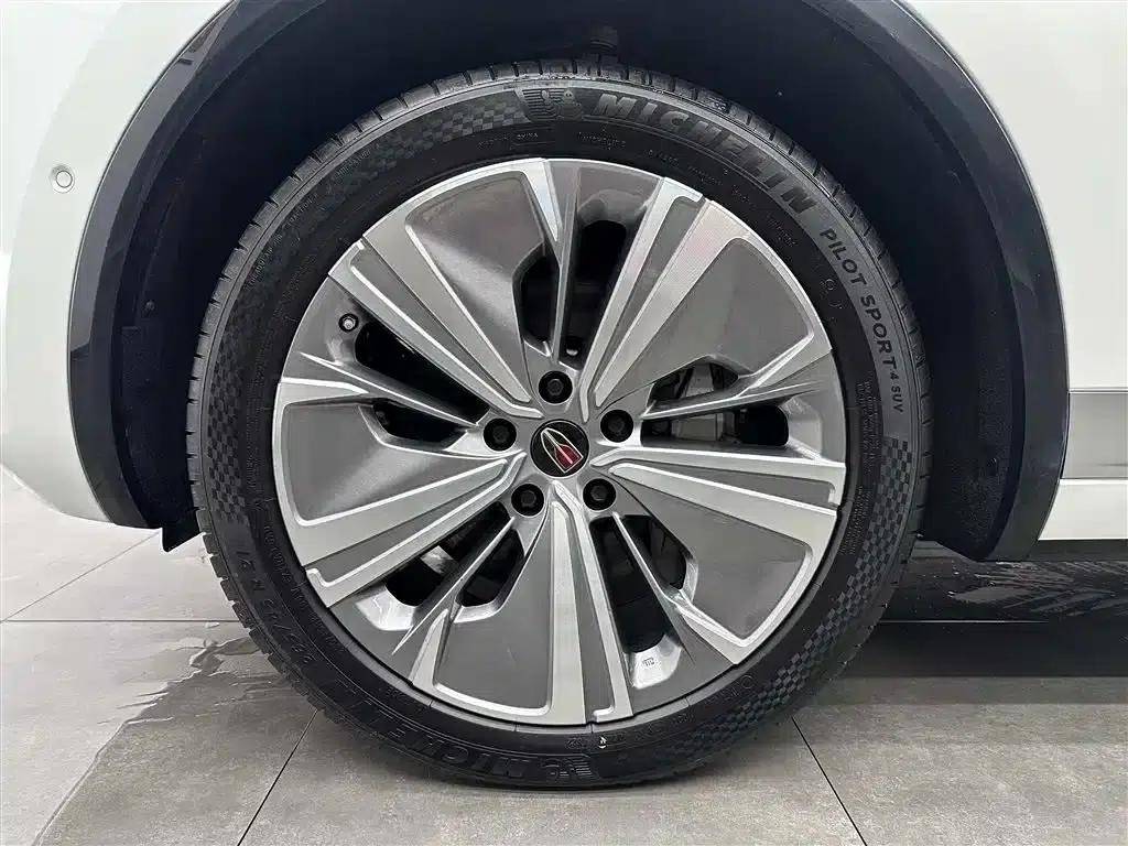 Hongqi E-HS9 2022 Model 690km Flagship Edition (Six Seats) — миниатюра 13