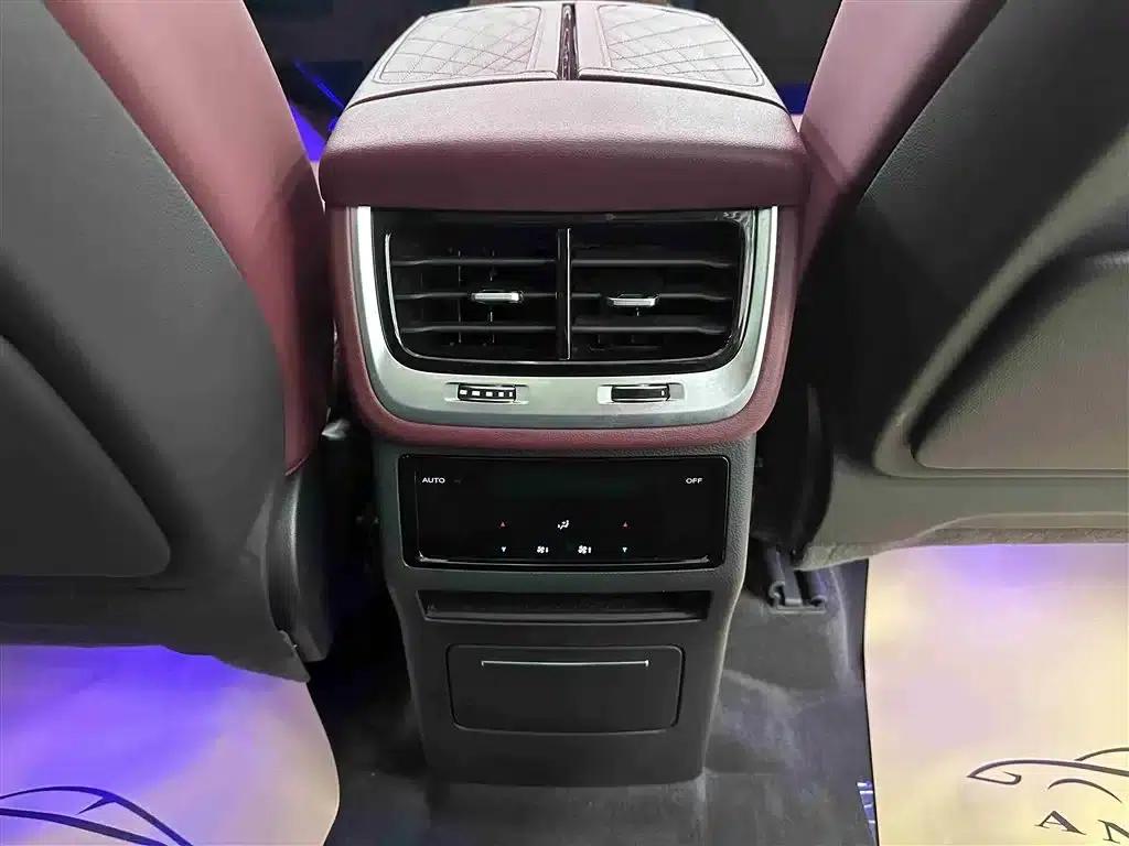 Hongqi E-HS9 2022 Model 690km Flagship Edition (Six Seats) — миниатюра 16