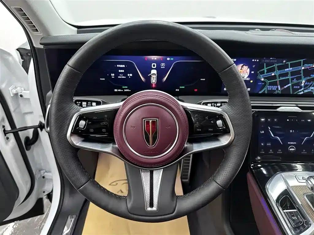 Hongqi E-HS9 2022 Model 690km Flagship Edition (Six Seats) — миниатюра 9