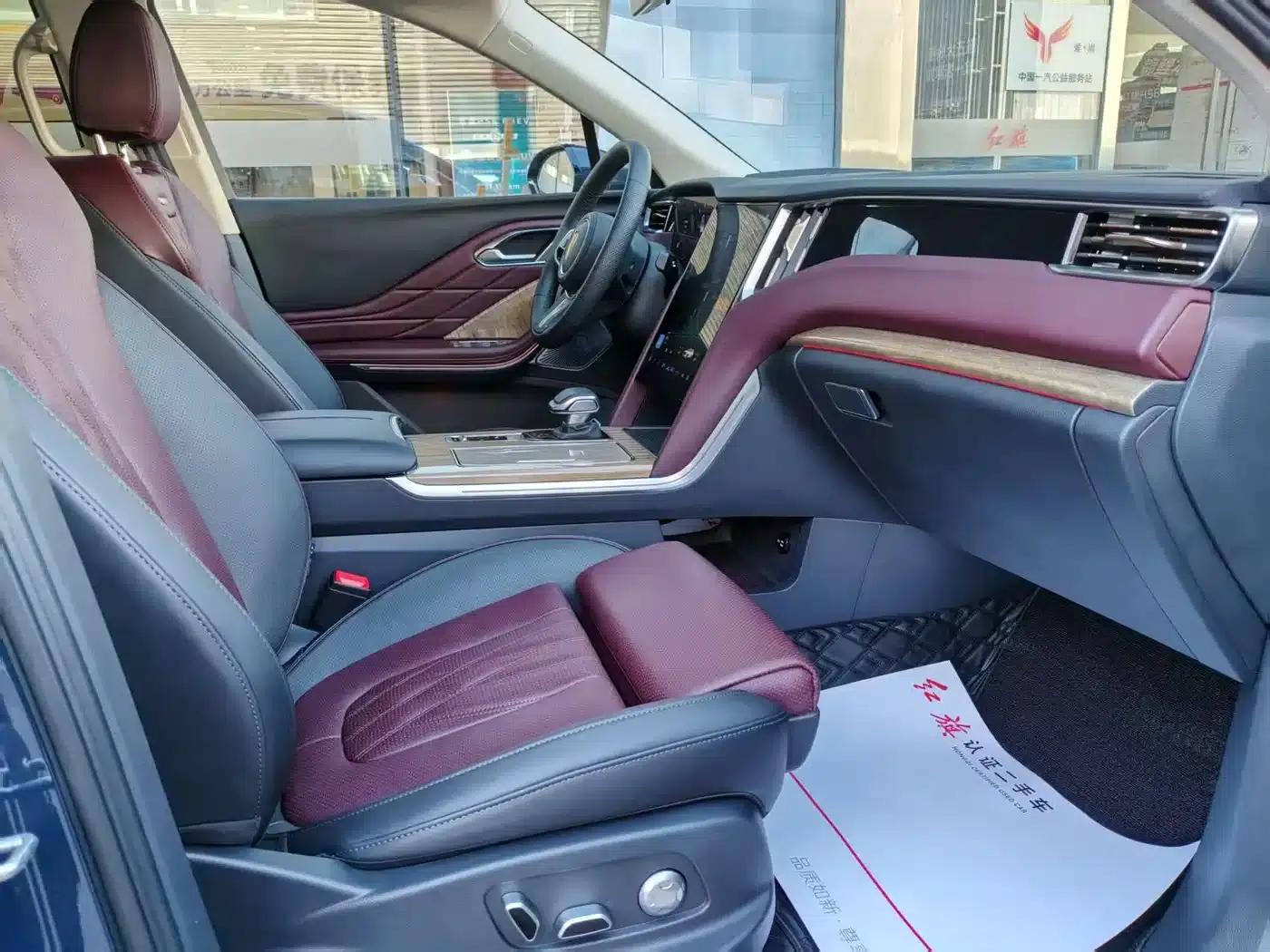 Hongqi HS7 2023 2.0T Automatic 4WD Flagship Edition (6-seater) — миниатюра 4