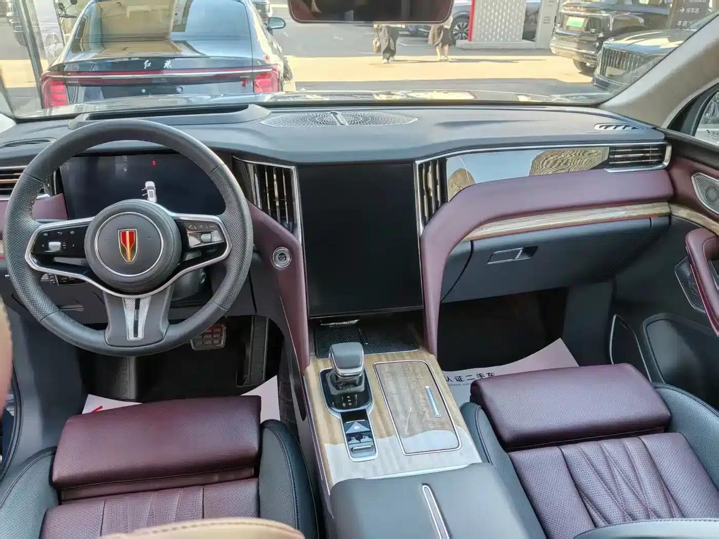 Hongqi HS7 2023 2.0T Automatic 4WD Flagship Edition (6-seater) — миниатюра 5