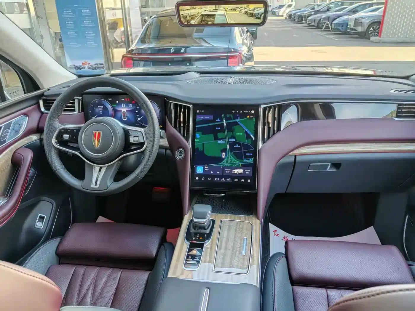 Hongqi HS7 2023 2.0T Automatic 4WD Flagship Edition (6-seater) — миниатюра 4