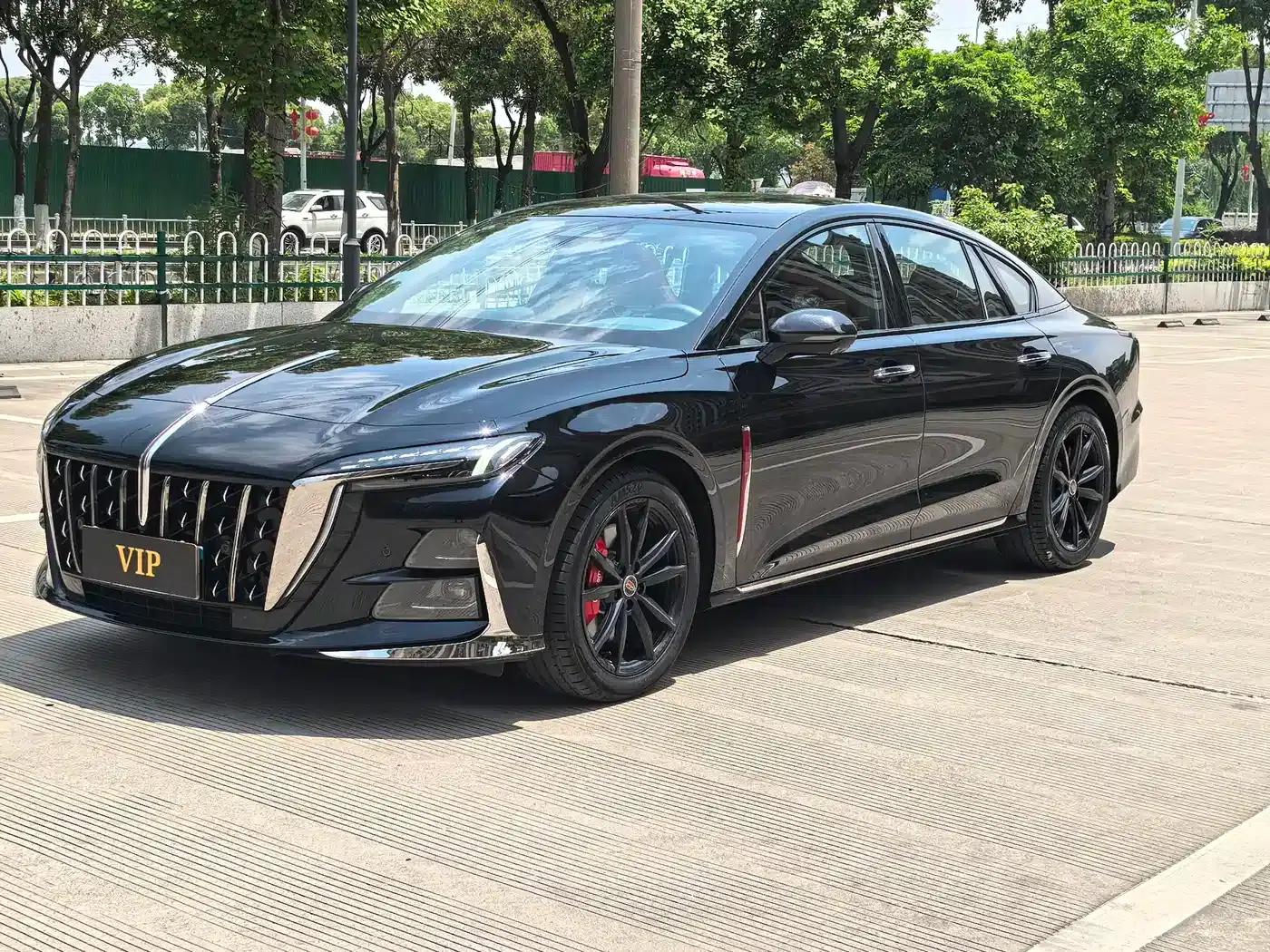 Hongqi H6 2025 2.0T Premium Edition — миниатюра 1