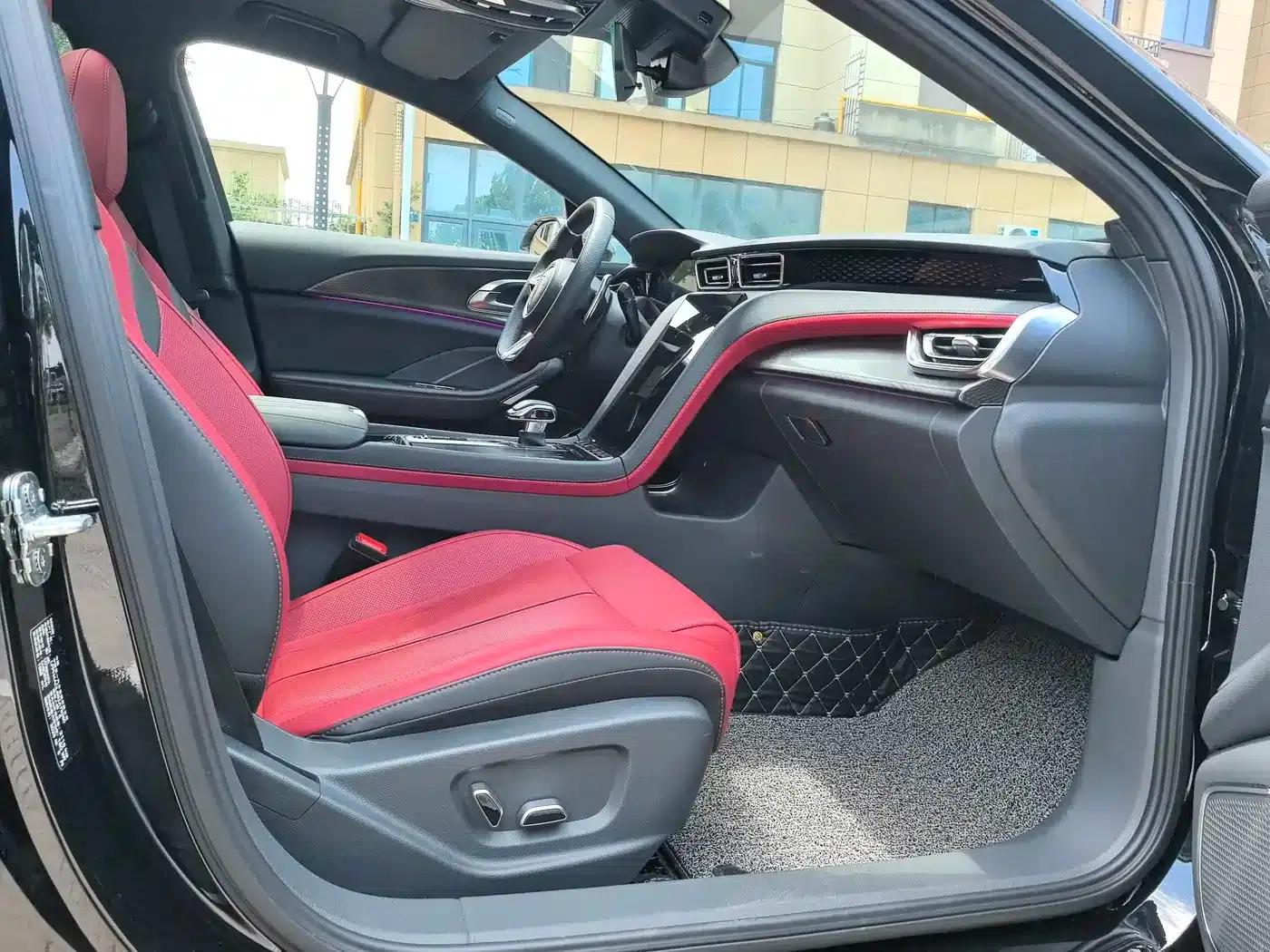 Hongqi H6 2025 2.0T Premium Edition — миниатюра 8