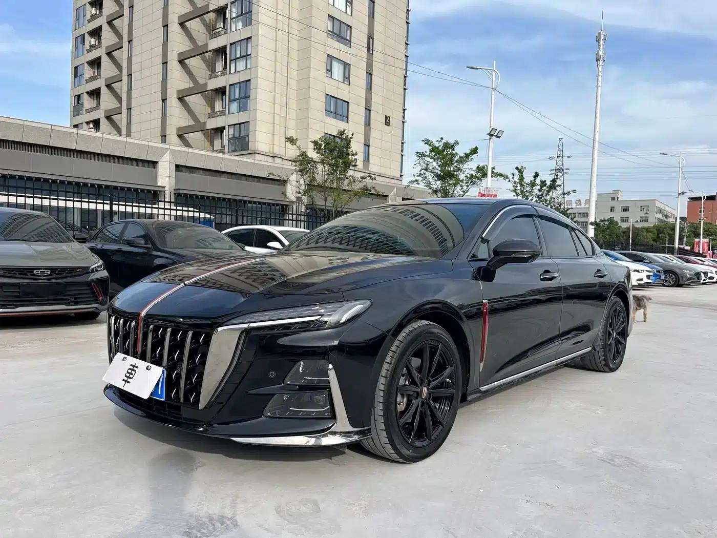 Hongqi H6 2024 2.0T Premium Edition — миниатюра 1