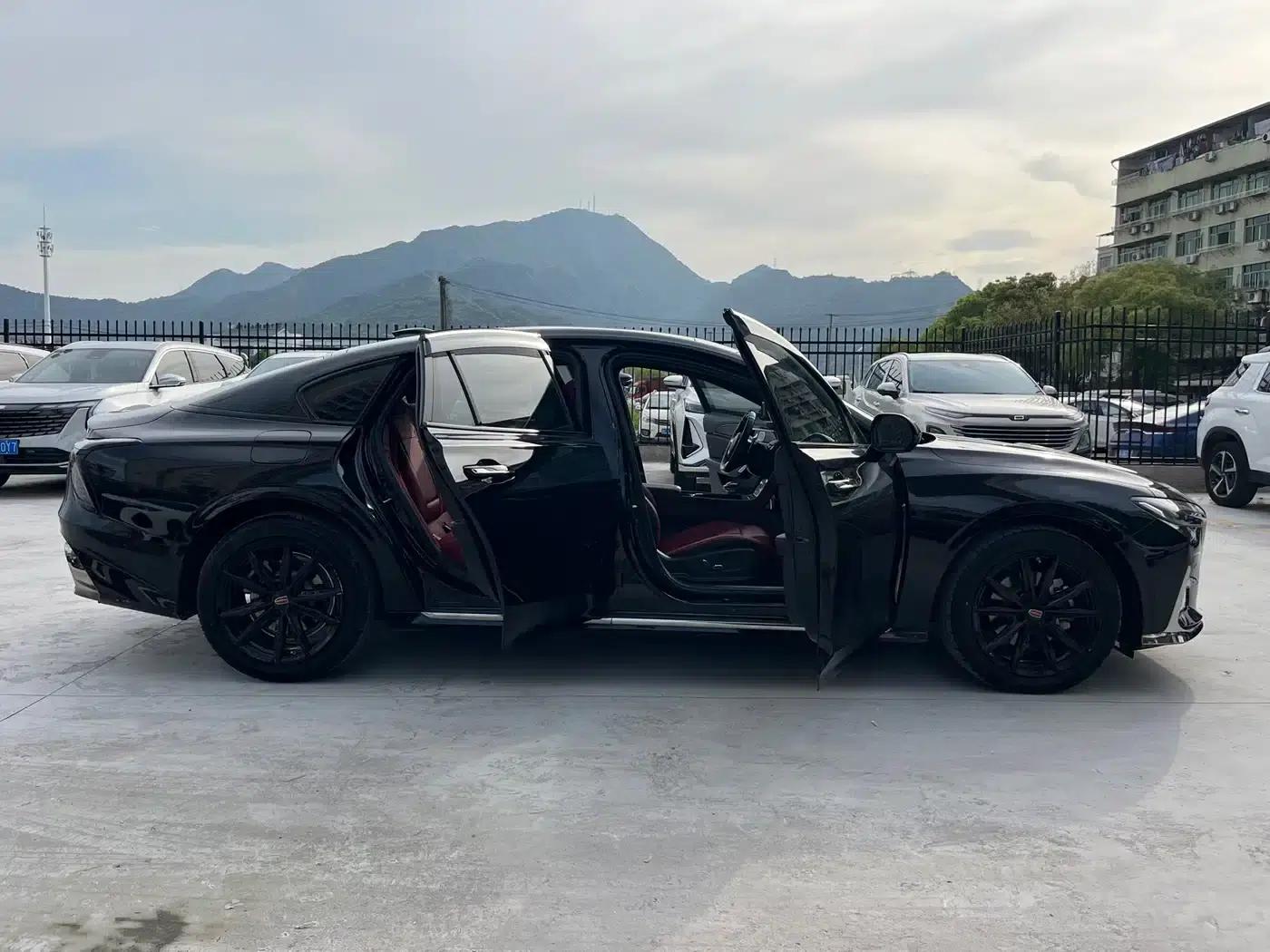 Hongqi H6 2024 2.0T Premium Edition — миниатюра 12