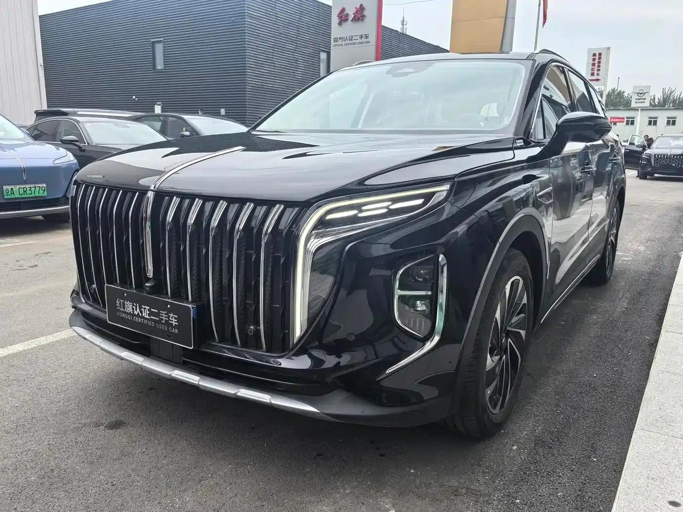 Hongqi HS7 PHEV 2024 2.0T PHEV 4WD Flagship Edition 7-seater — миниатюра 2