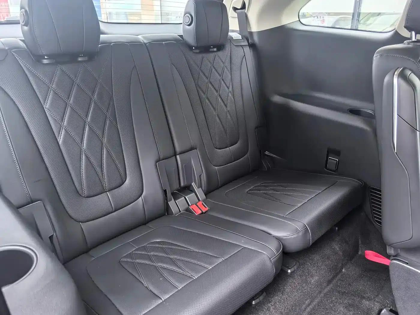 Hongqi HS7 PHEV 2024 2.0T PHEV 4WD Flagship Edition 7-seater — миниатюра 6