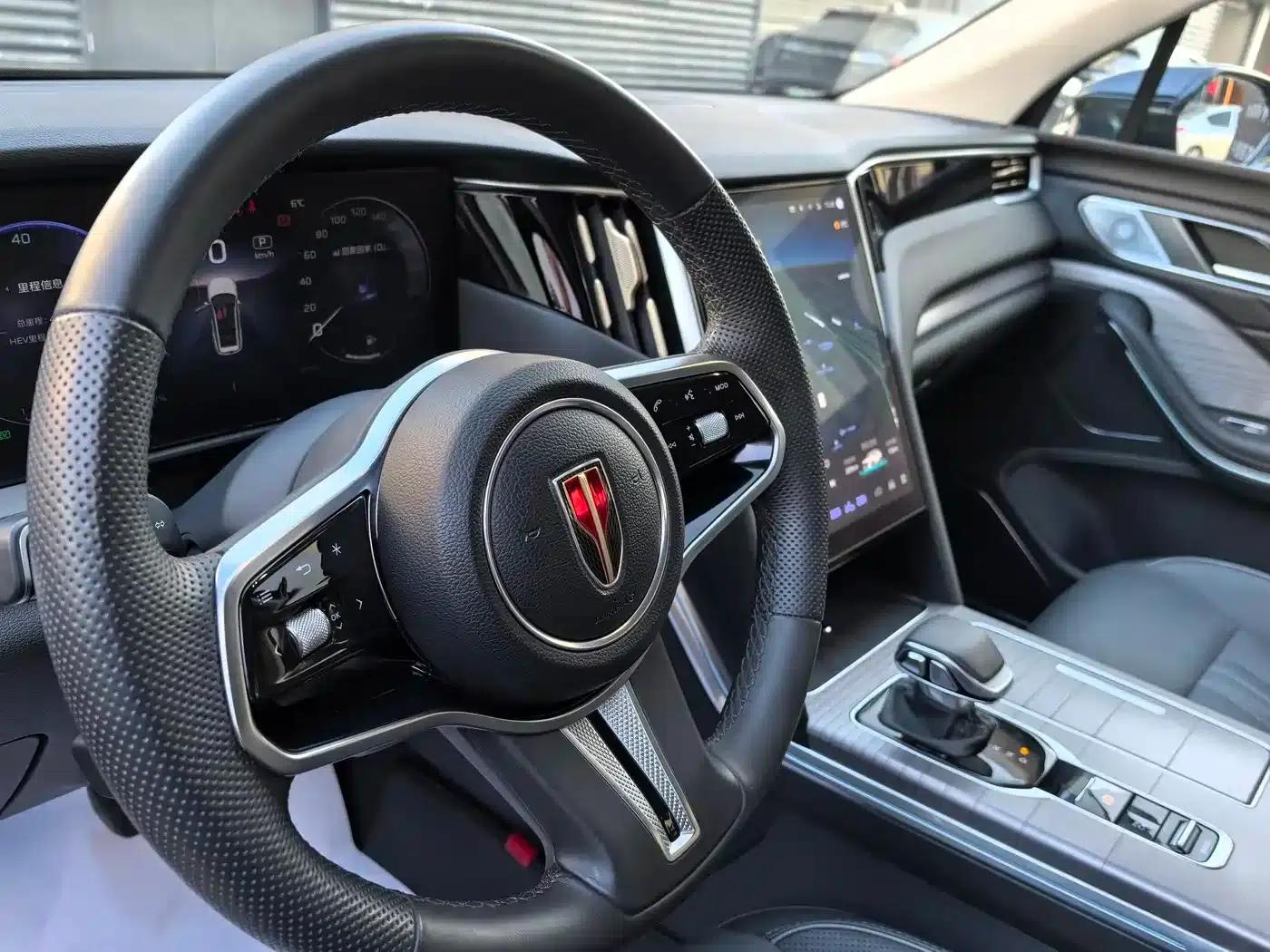 Hongqi HS7 PHEV 2024 2.0T PHEV 4WD Flagship Edition 6-seater — миниатюра 8