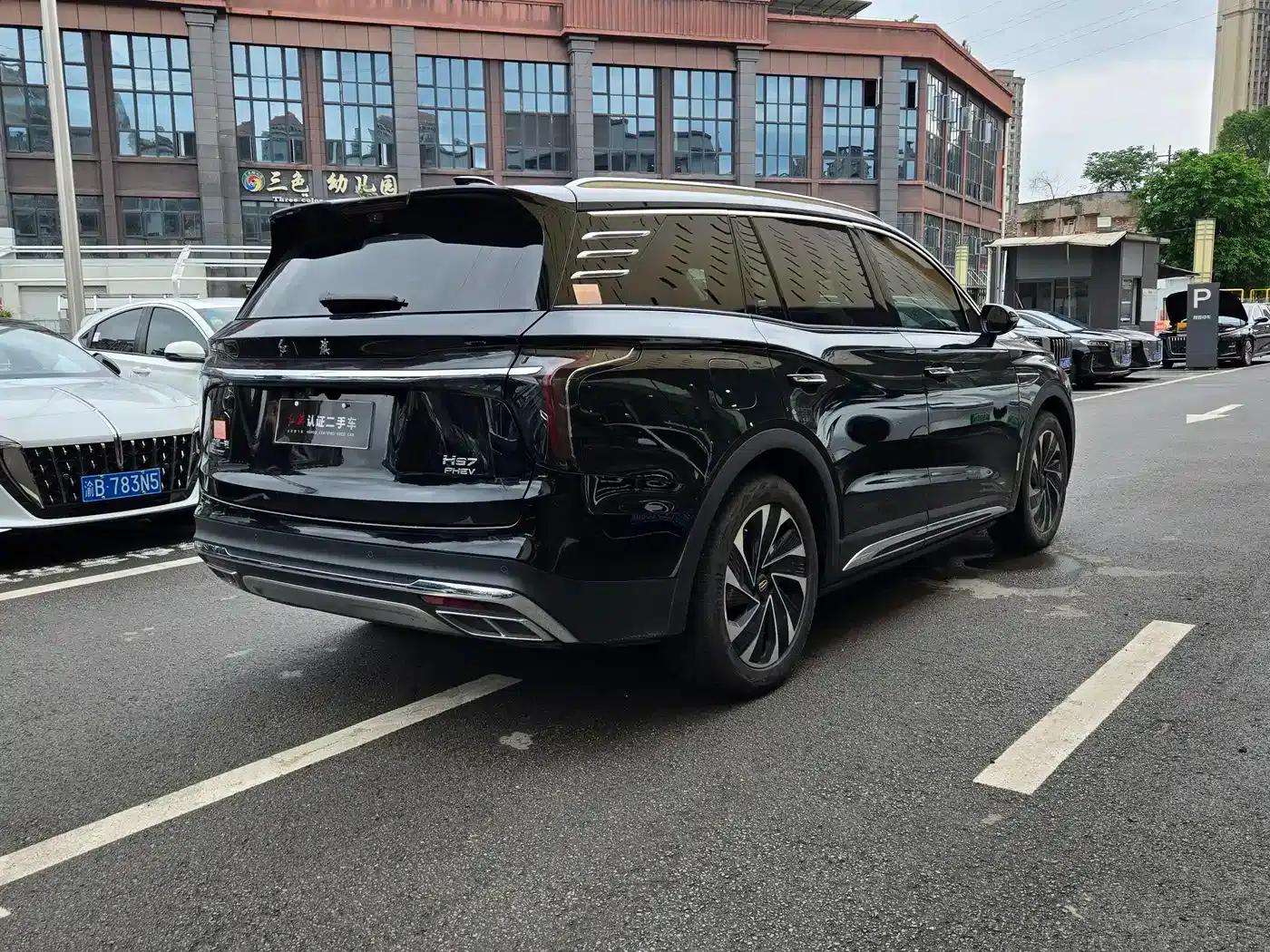 Hongqi HS7 PHEV 2024 2.0T PHEV 4WD Flagship Edition 6-seater — миниатюра 5