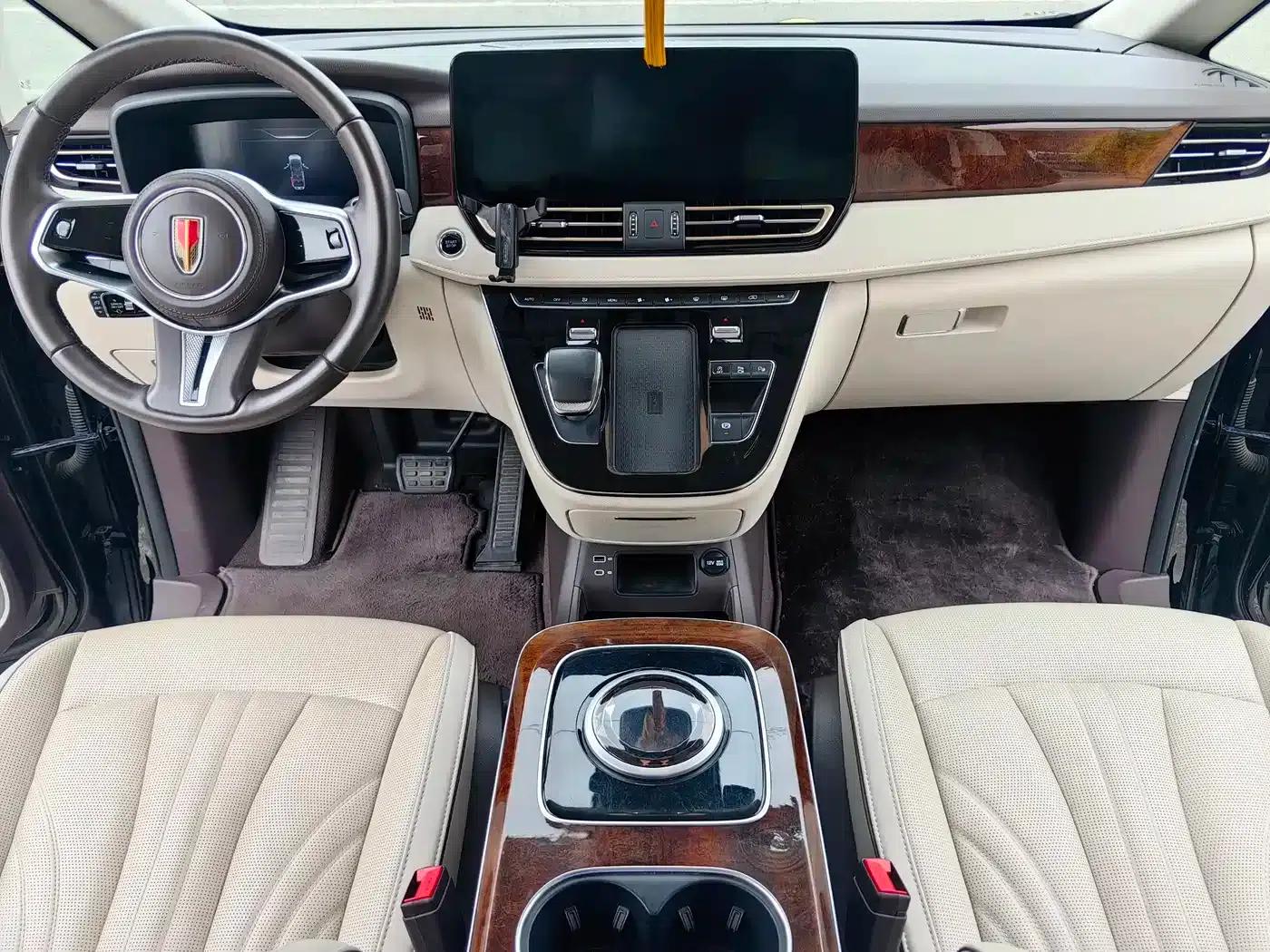 Hongqi HQ9 2023 2.0T Intelligent Flagship Edition — миниатюра 12