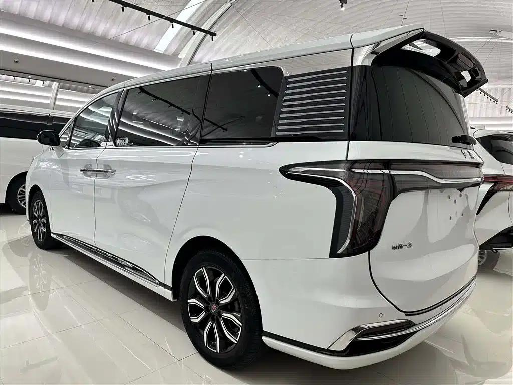 Hongqi HQ9 2023 2.0T Intelligent Flagship Edition — миниатюра 21