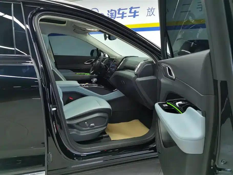 Hongqi HS3 PHEV 2024 Model, 115km/h Performance Edition — миниатюра 8