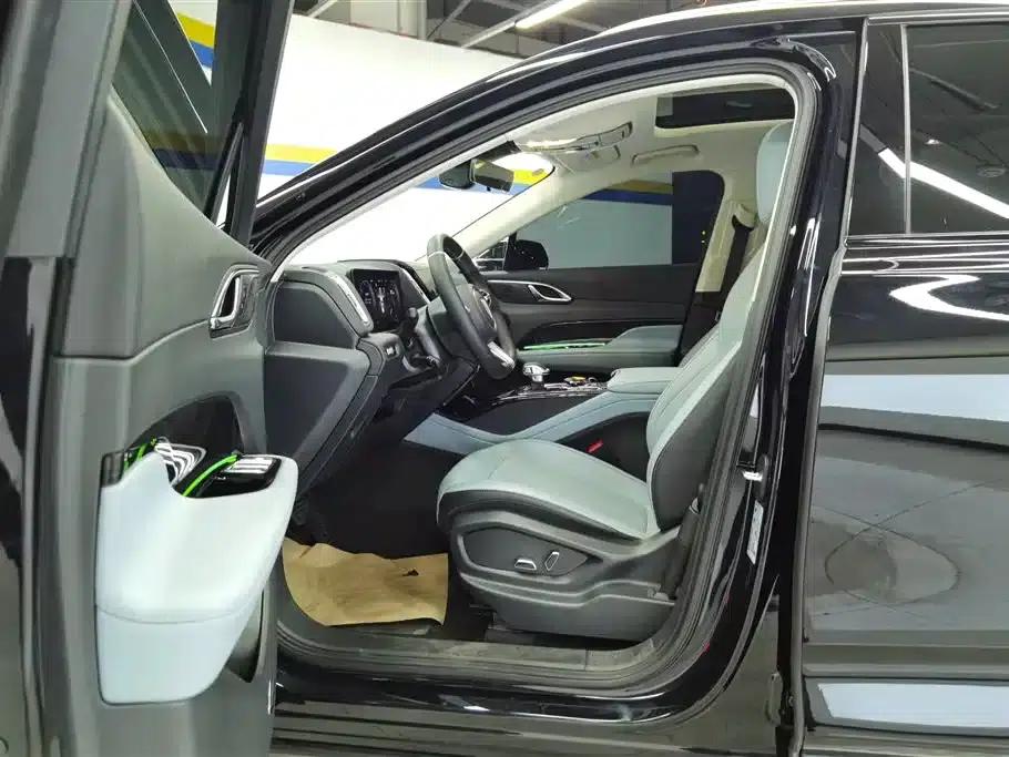 Hongqi HS3 PHEV 2024 Model, 115km/h Performance Edition — миниатюра 9