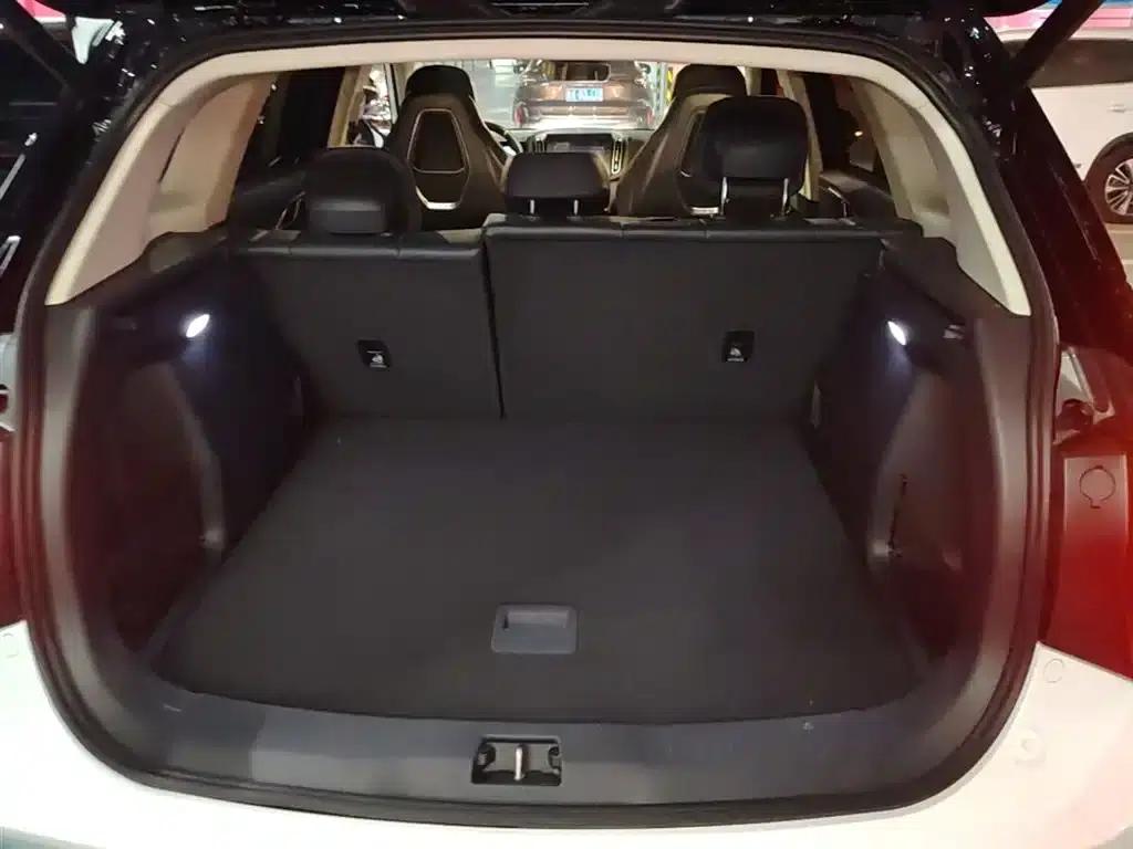 Hongqi HS3 PHEV 2024 Model, 115km/h Performance Edition — миниатюра 19