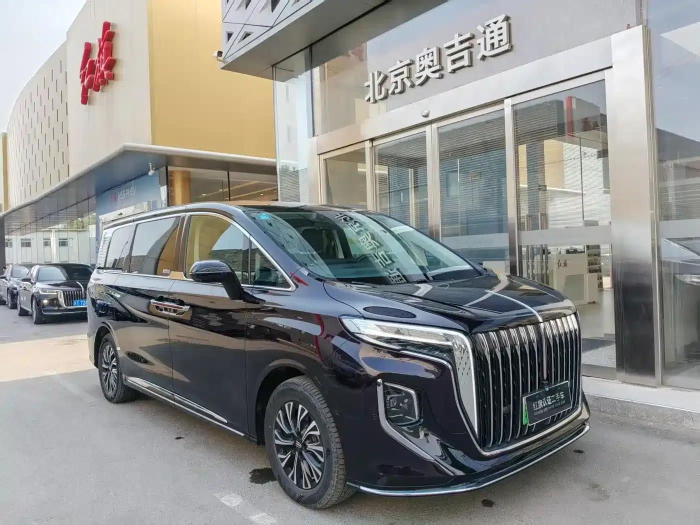 Hongqi HQ9 PHEV 2024 2.0T AWD Luxury Edition — миниатюра 3