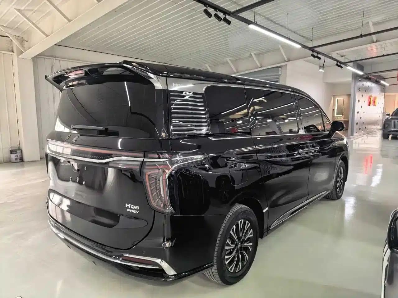 Hongqi HQ9 PHEV 2024 2.0T AWD Business Edition — миниатюра 7