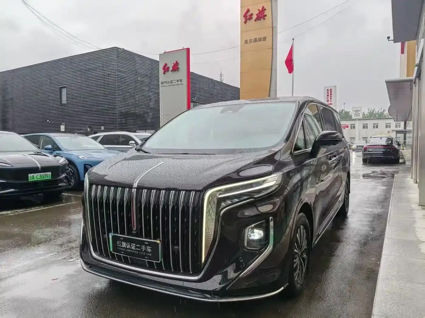Hongqi HQ9 PHEV 2024 2.0T AWD Luxury Edition — миниатюра 1