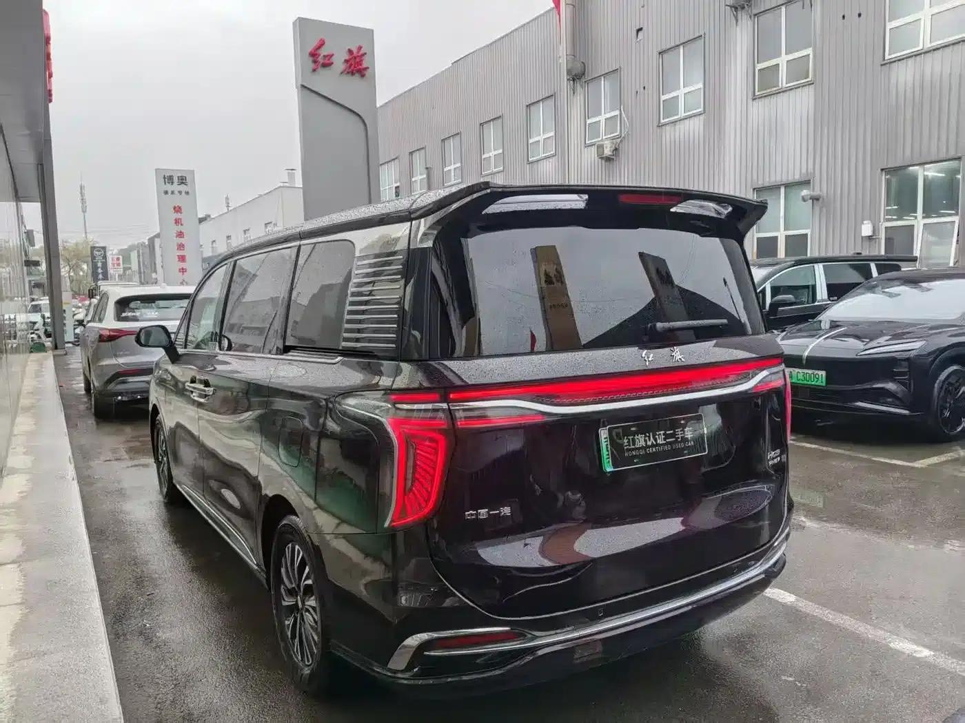 Hongqi HQ9 PHEV 2024 2.0T AWD Luxury Edition — миниатюра 9