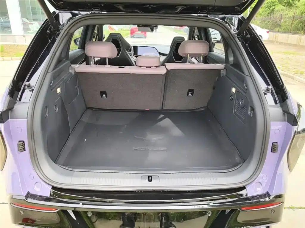 Hongqi Tiangong 08 2025 680 Ultra 4WD Edition — миниатюра 19