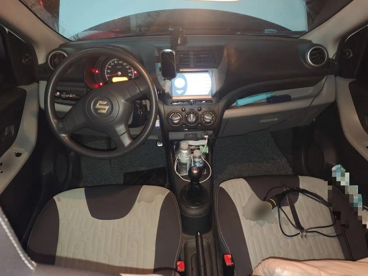 Suzuki Alto 2013 Revised Version 1.0L Manual Comfort Edition — миниатюра 10