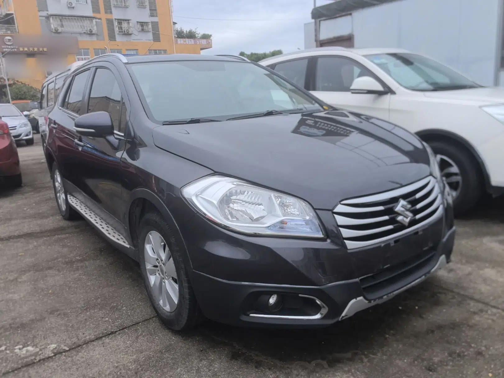 Suzuki S-Cross 2015 1.6L Manual Two-Wheel Drive Entry Model — миниатюра 3
