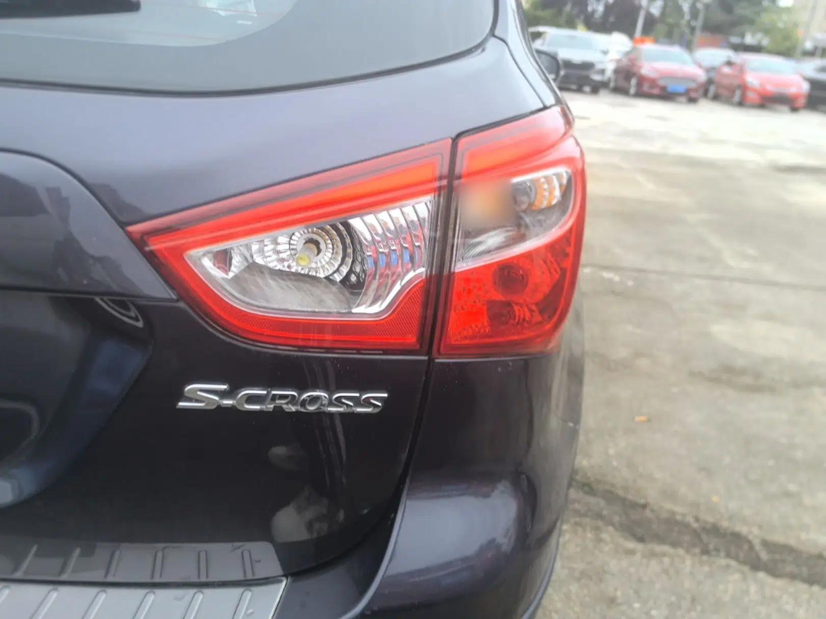Suzuki S-Cross 2015 1.6L Manual Two-Wheel Drive Entry Model — миниатюра 7