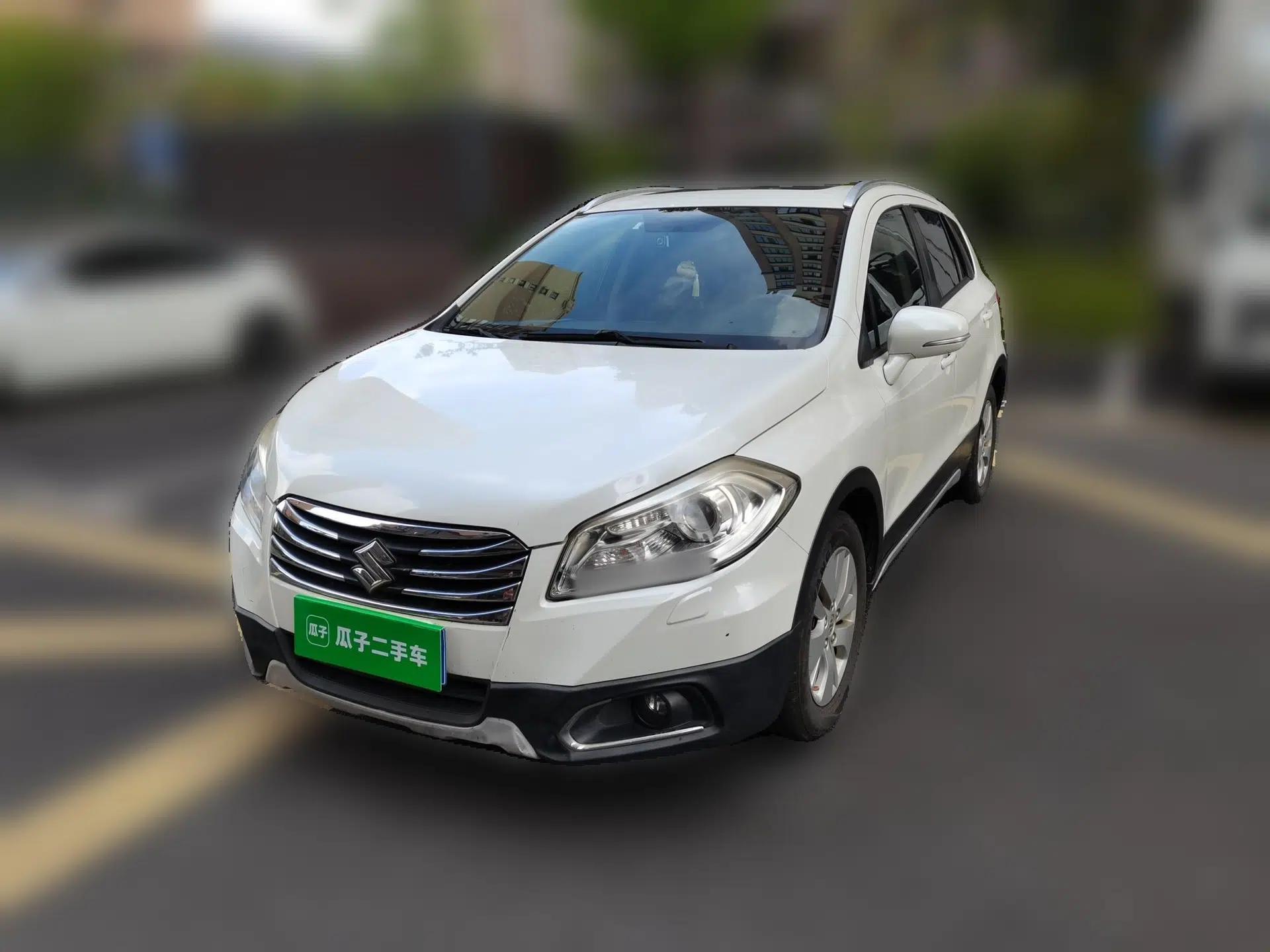 Suzuki S-Cross 2014 1.6L CVT Two-Wheel Drive Elite Version — миниатюра 1