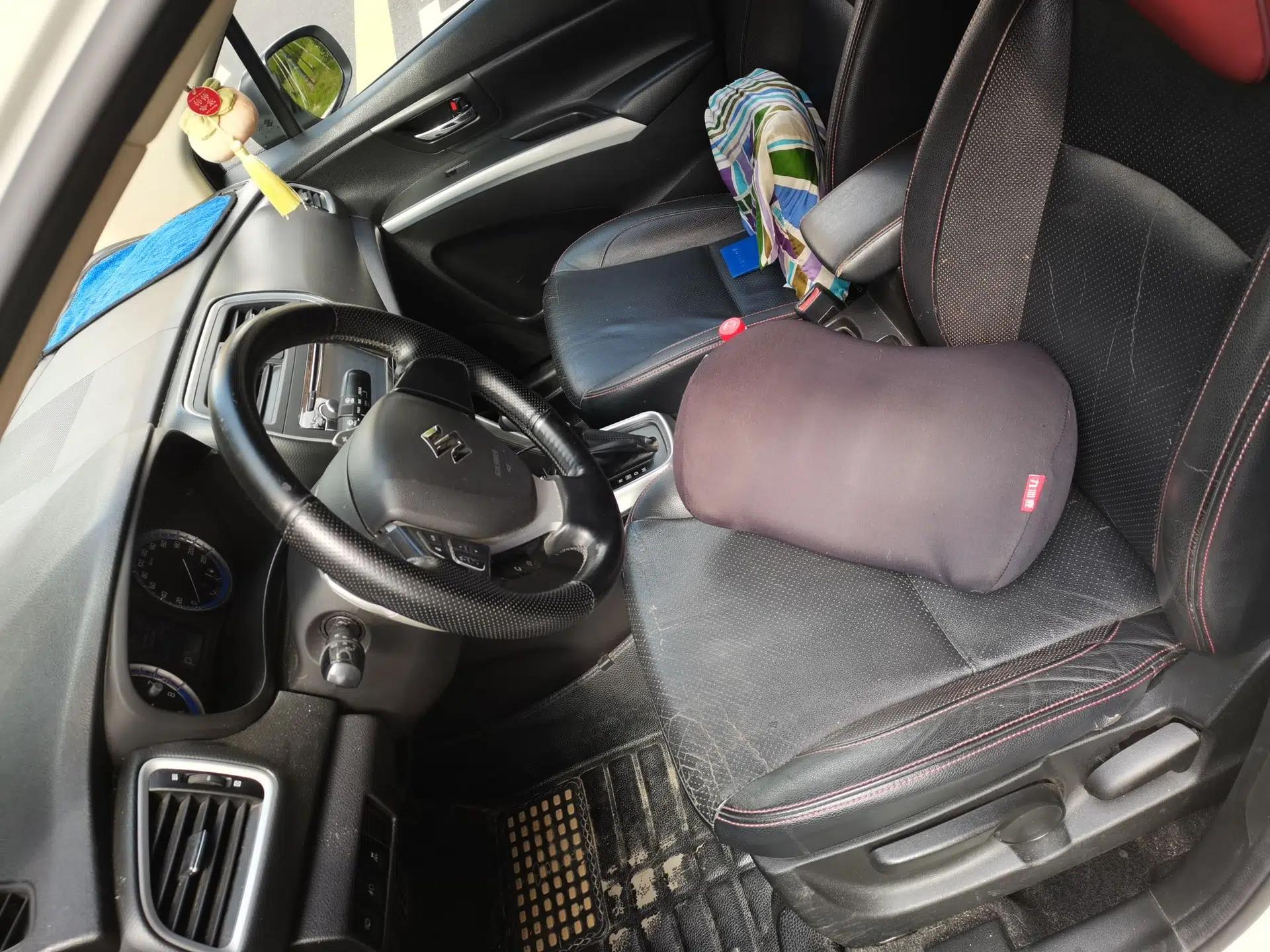Suzuki S-Cross 2014 1.6L CVT Two-Wheel Drive Elite Version — миниатюра 16