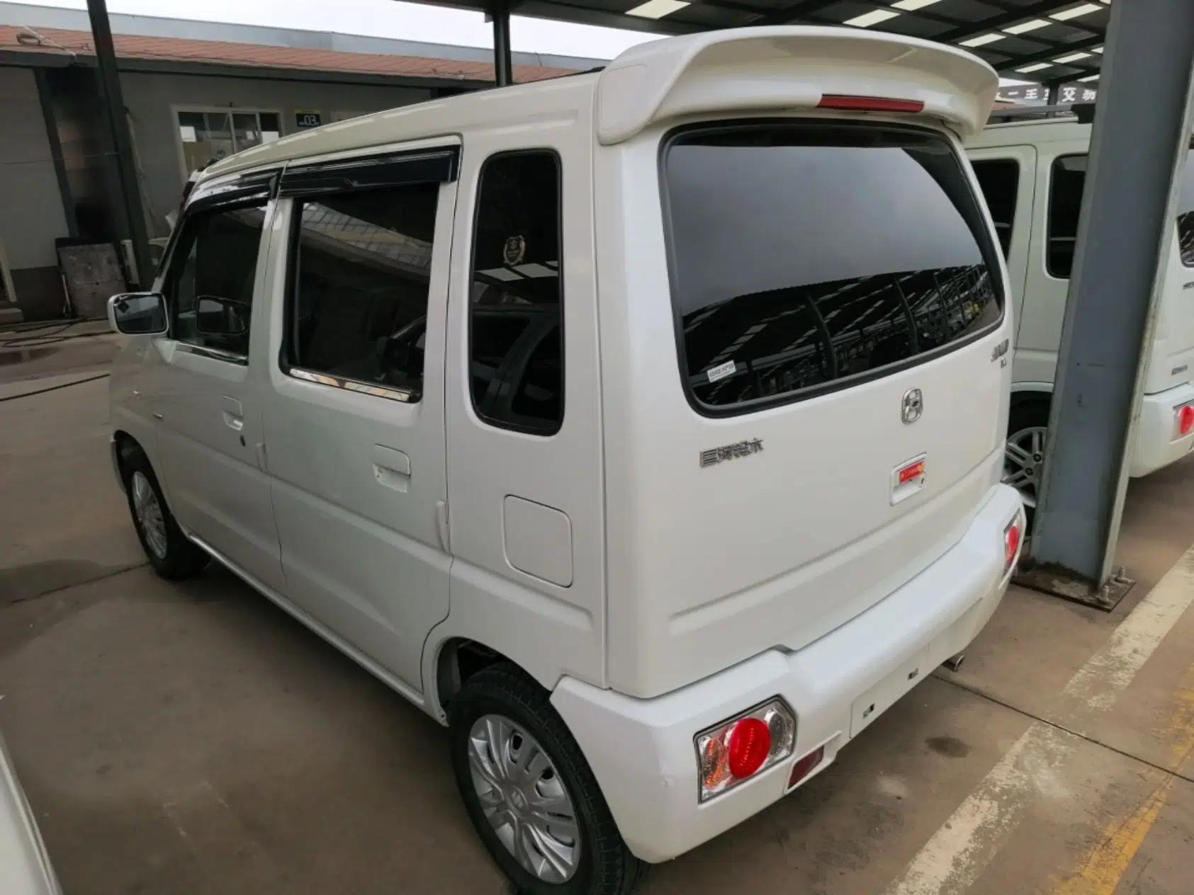 Suzuki Wagon R 2016 1.4L Manual Value Model — миниатюра 4