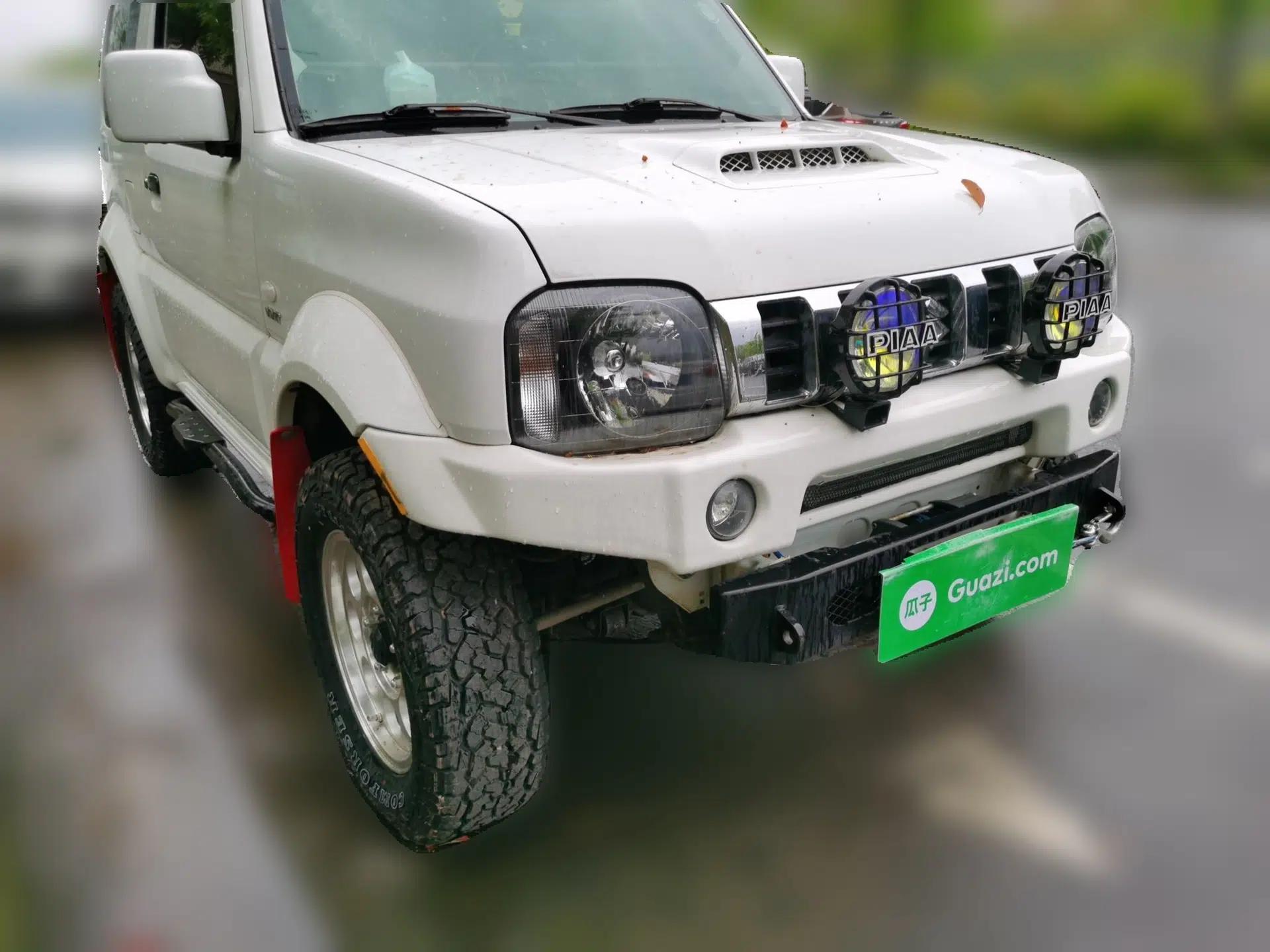 Suzuki Jimny 2012 1.3 AT JLX Navigation Edition — миниатюра 3