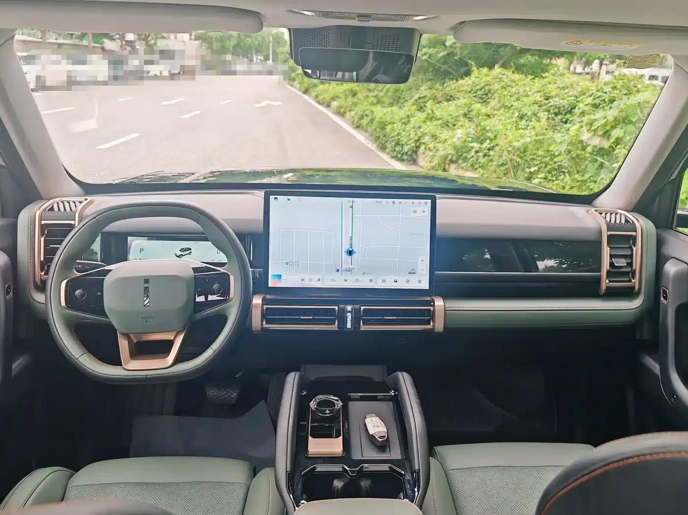 iCAR 03 2024 Model 401km 2WD Executive Edition — миниатюра 3